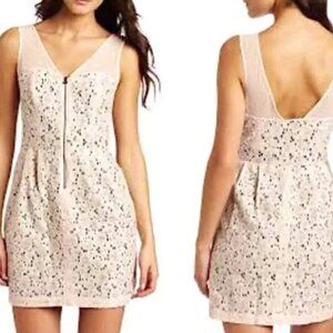 BCBGeneration Meringue pale pink lace overlay mini dress w/ front zip sz 6